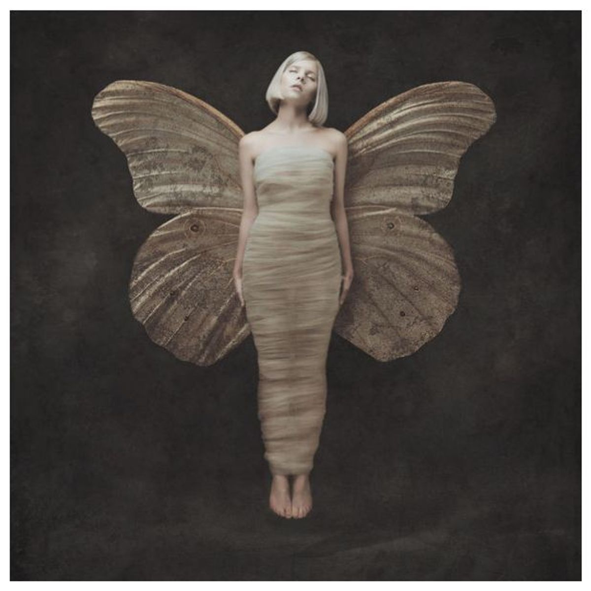 HITWAY MUSIC - AURORA - ALL MY DEMONS GREETING ME AS A FRIEND-VINILO HITWAY