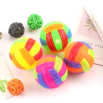 Imagen 2 del producto Pelota Elastica Con Sonido Y Luz Led Para Perros Y Gatos