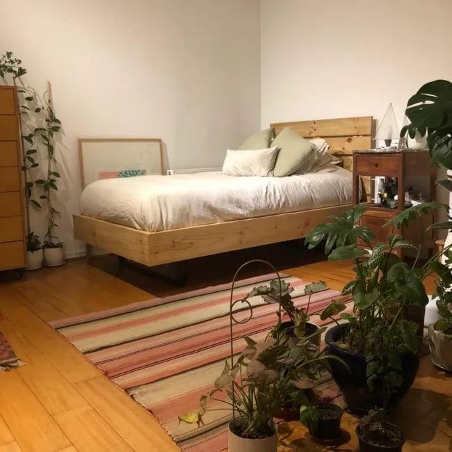 GENERICO - Cama Rëfël plaza y media color miel