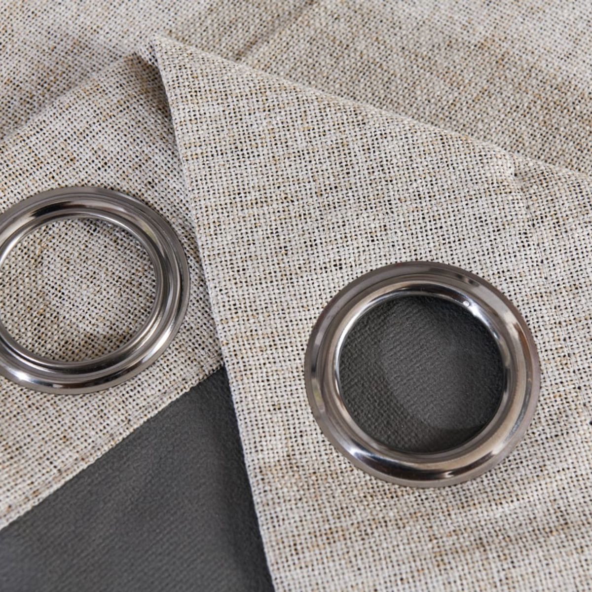 DIANA - cortina beige claro 100% black out goma GRIS con argolla 5 CM  2 paños