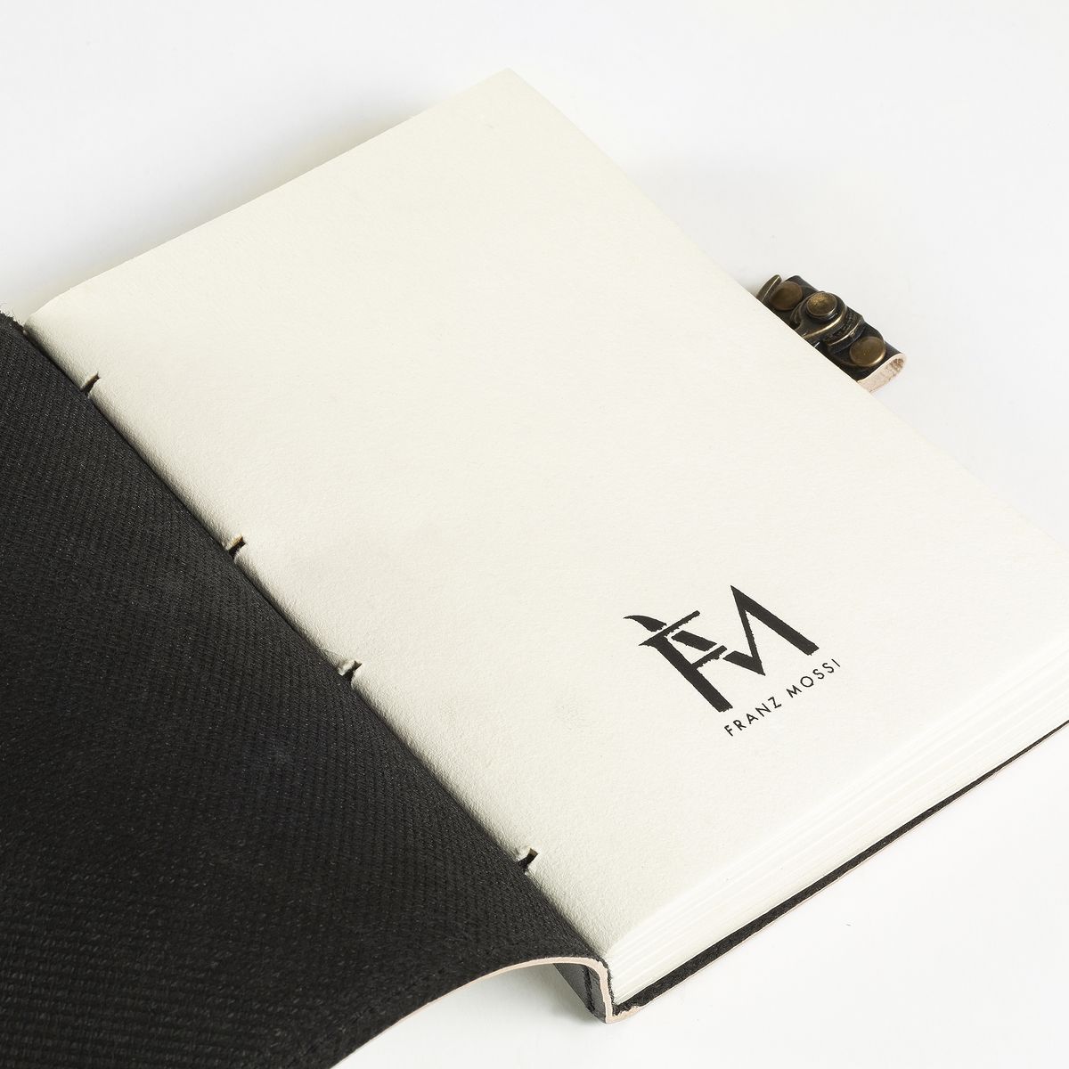 FRANZ MOSSI - Cuaderno Diario Libreta De Cuero Broche Metal Franz Mossi