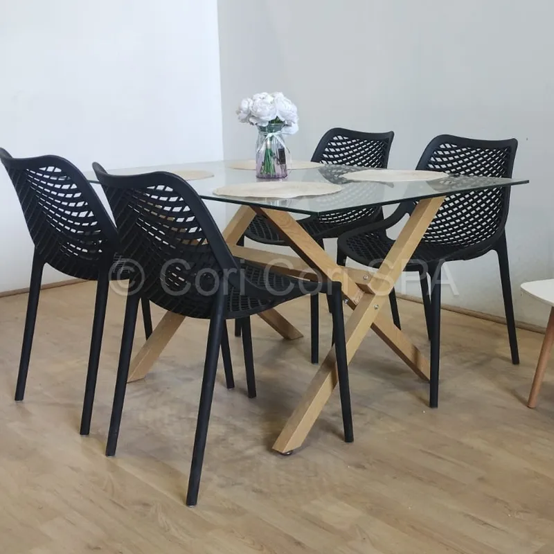 GENERICO - Comedor Medlock Vidrio 140x90 + 4 Sillas Air Berlin Negro