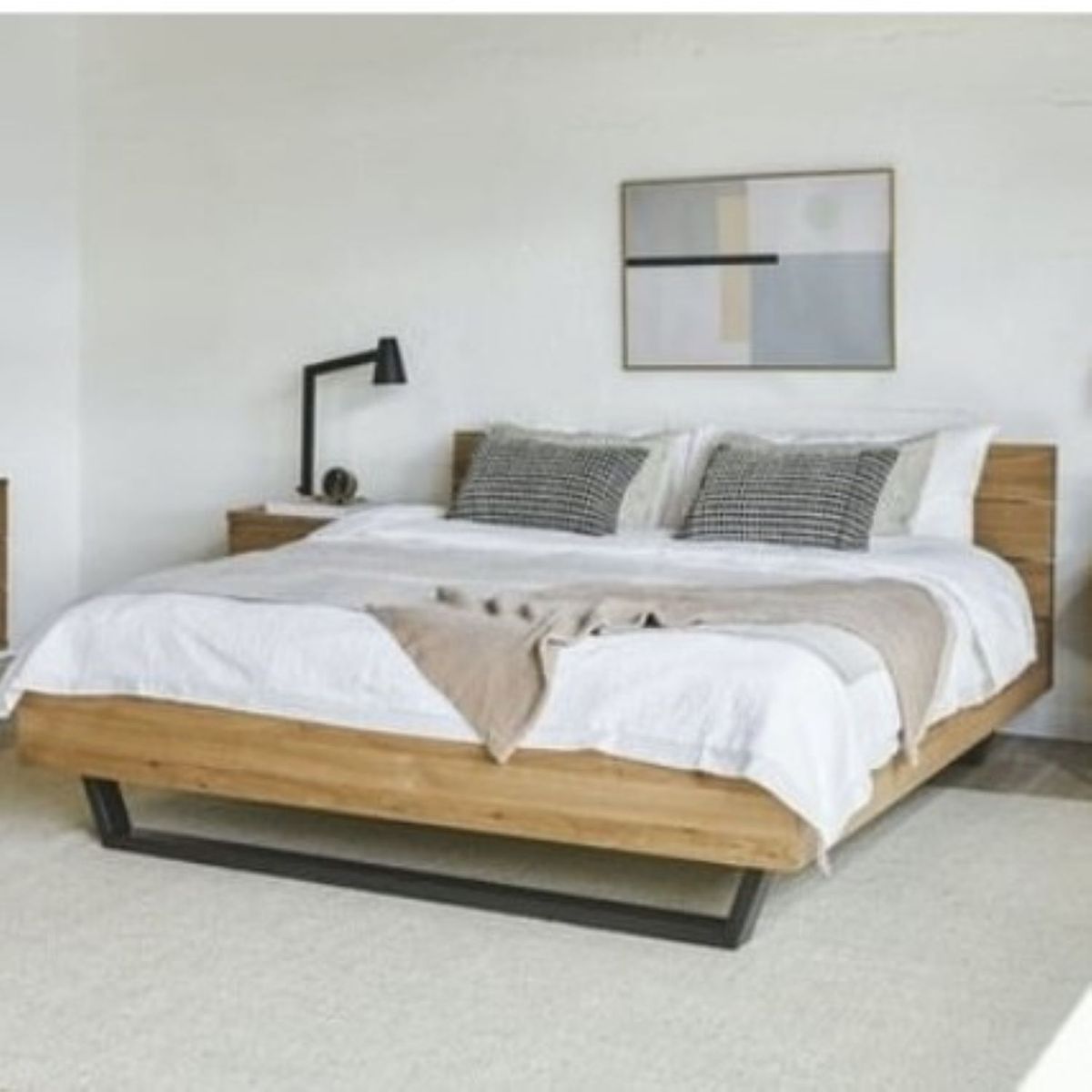 GENERICO - Cama Rëfël tamaño Super King color miel