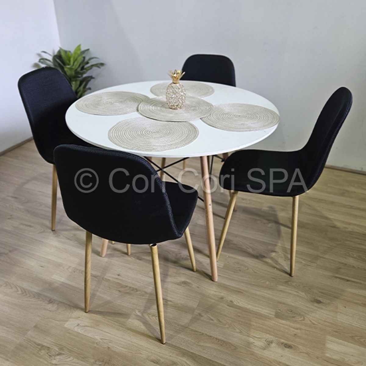 CORI CORI - Comedor Mesa Eames Blanca 100cms + 4 Sillas Scoop Negro