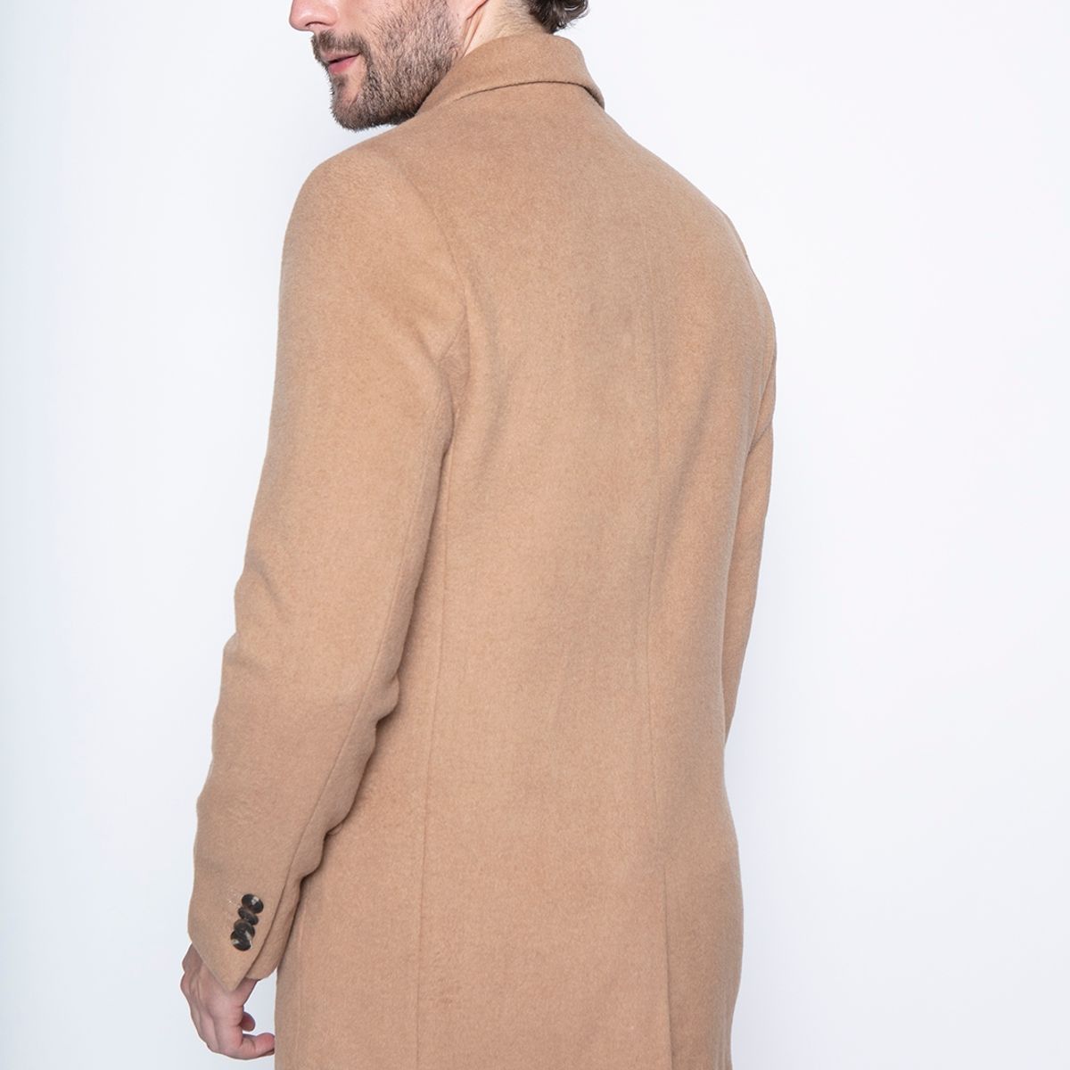 NEW MAN - Abrigo Prince Café New Man