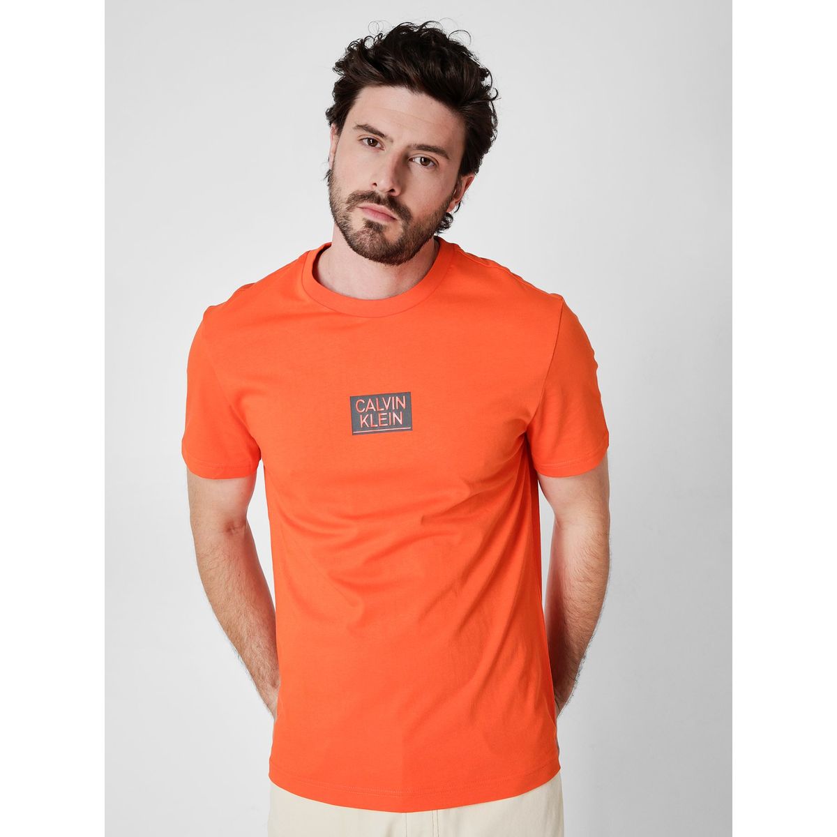 CALVIN KLEIN - Polera Gloss Stencil Logo  Naranja Calvin Klein