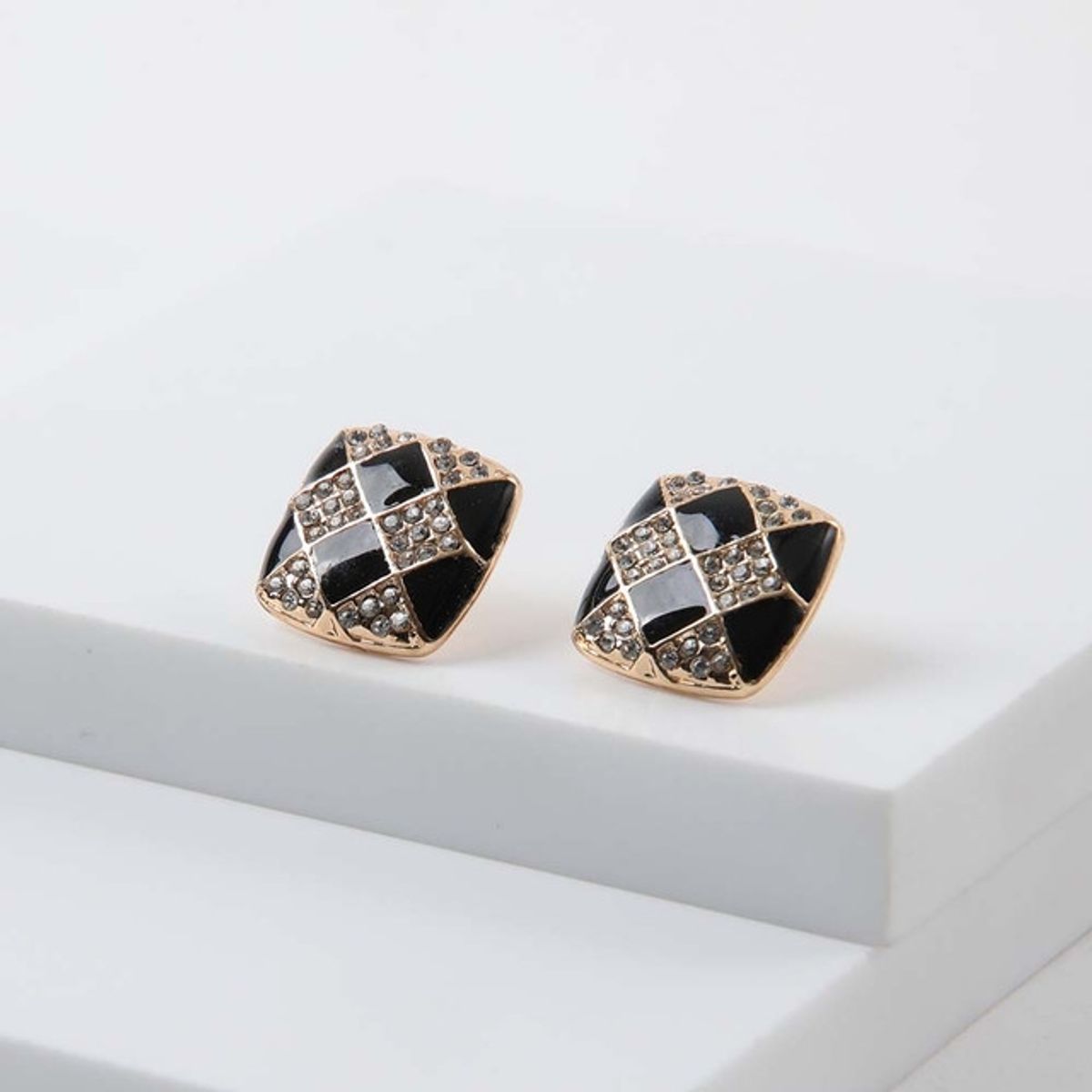 I D - Aro Pegado Agustina Negro de Metal Y Mostacillas i-D