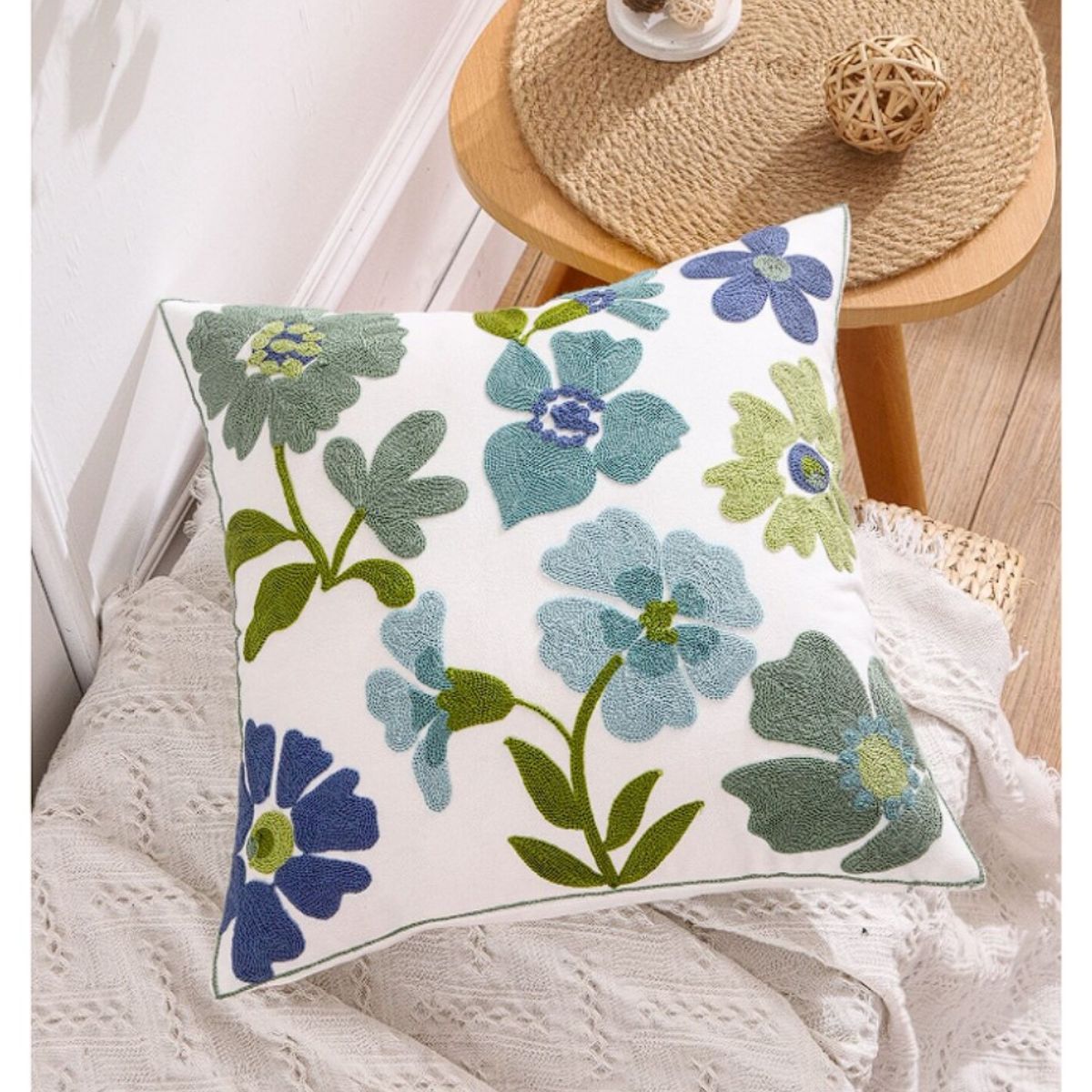 COMPRAPO - Set Pack X 2 Fundas Cojín Bordado Flowers Green And Blue 45x45 cm