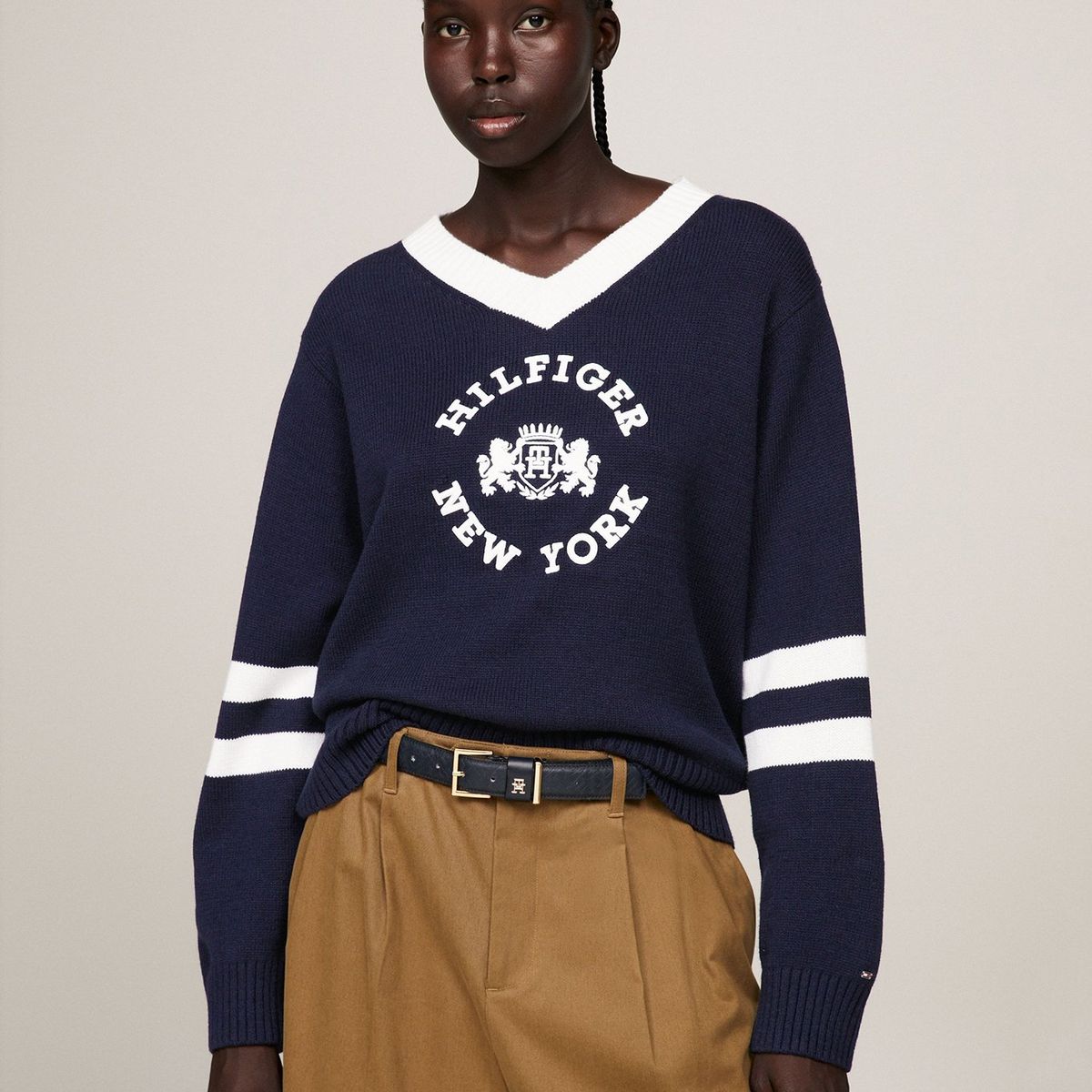 TOMMY HILFIGER - Sweater College Cuello V Azul Tommy Hilfiger