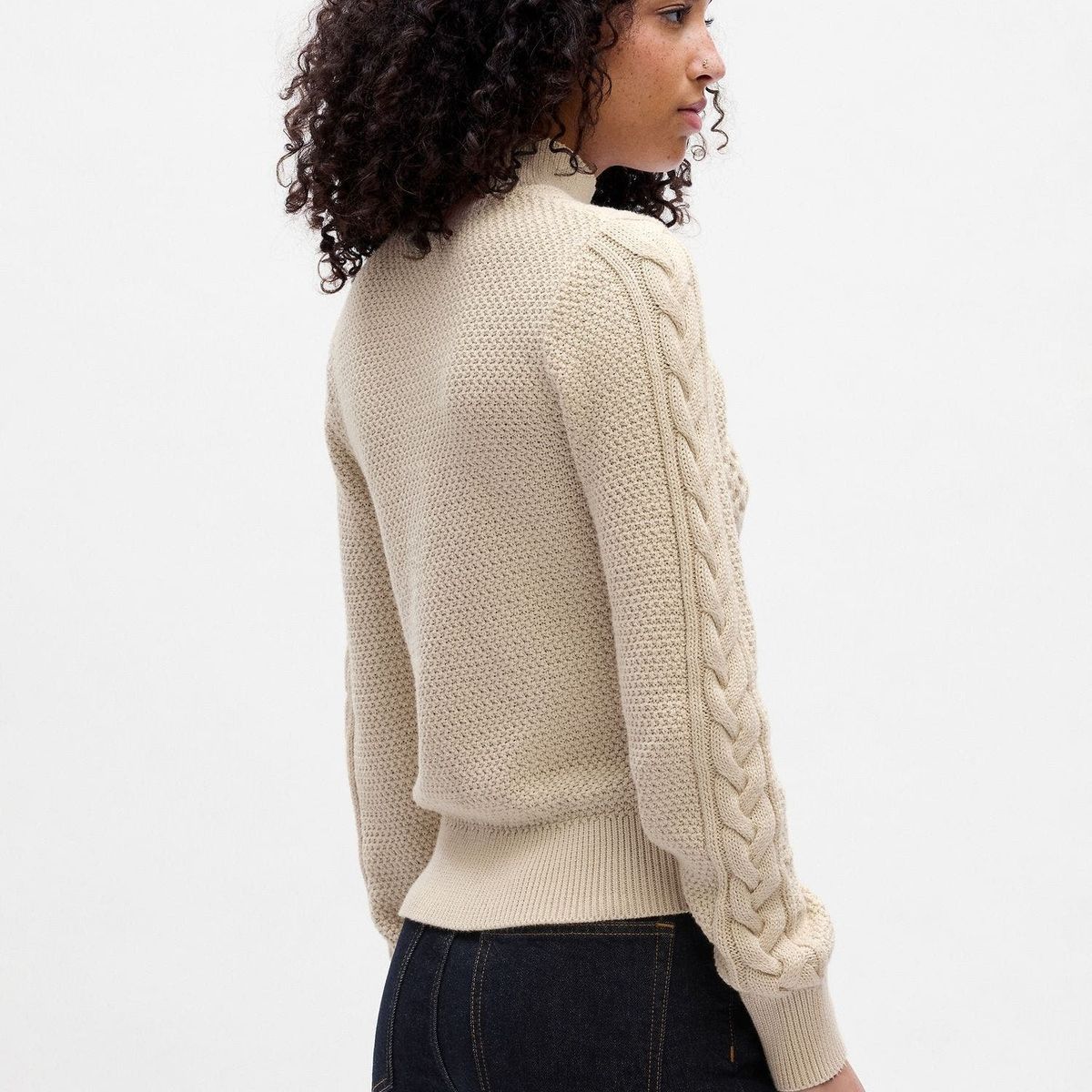 GAP - Sweater Cuello Alto De Punto Crema