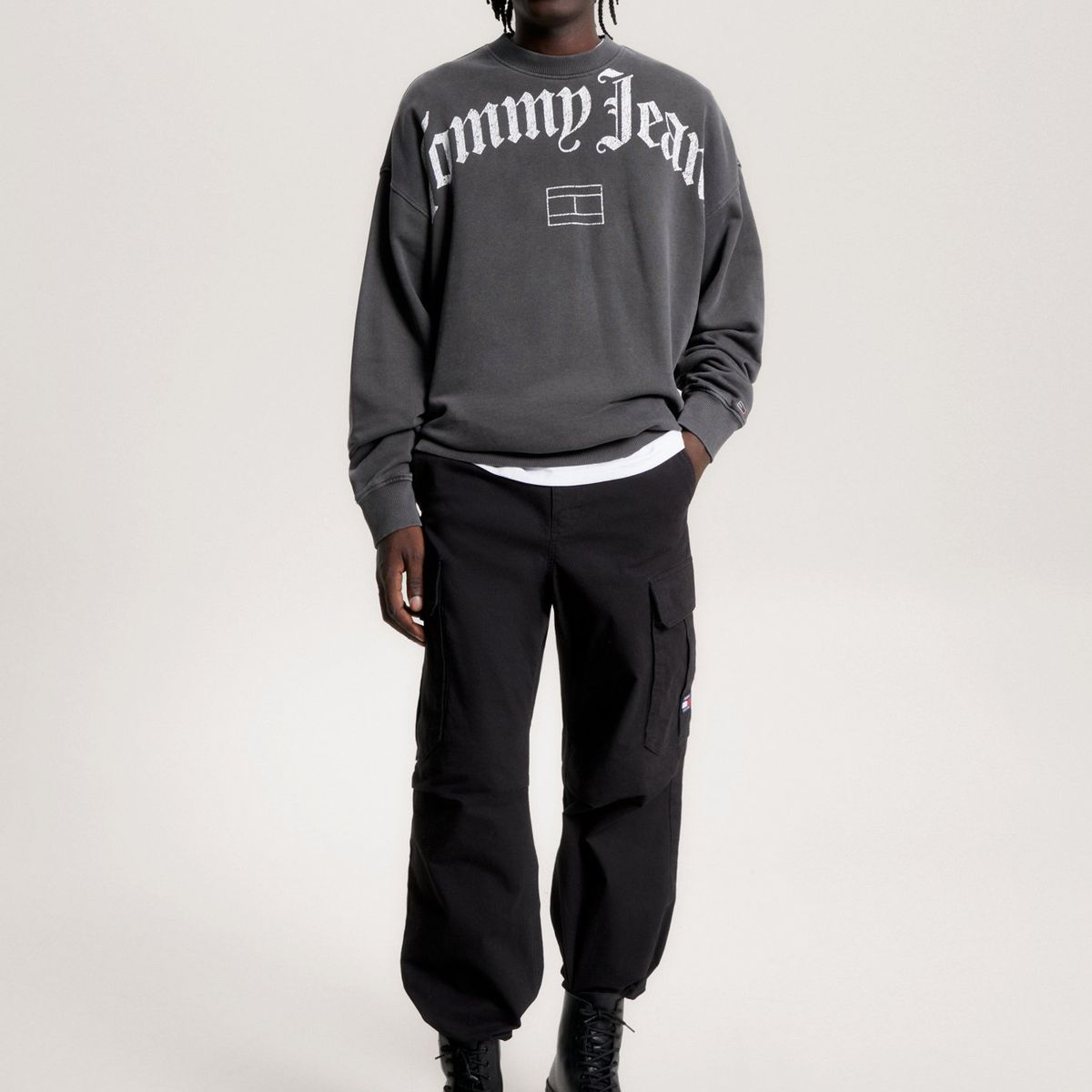 TOMMY HILFIGER - Polerón Grunge Con Logo Negro Tommy Hilfiger