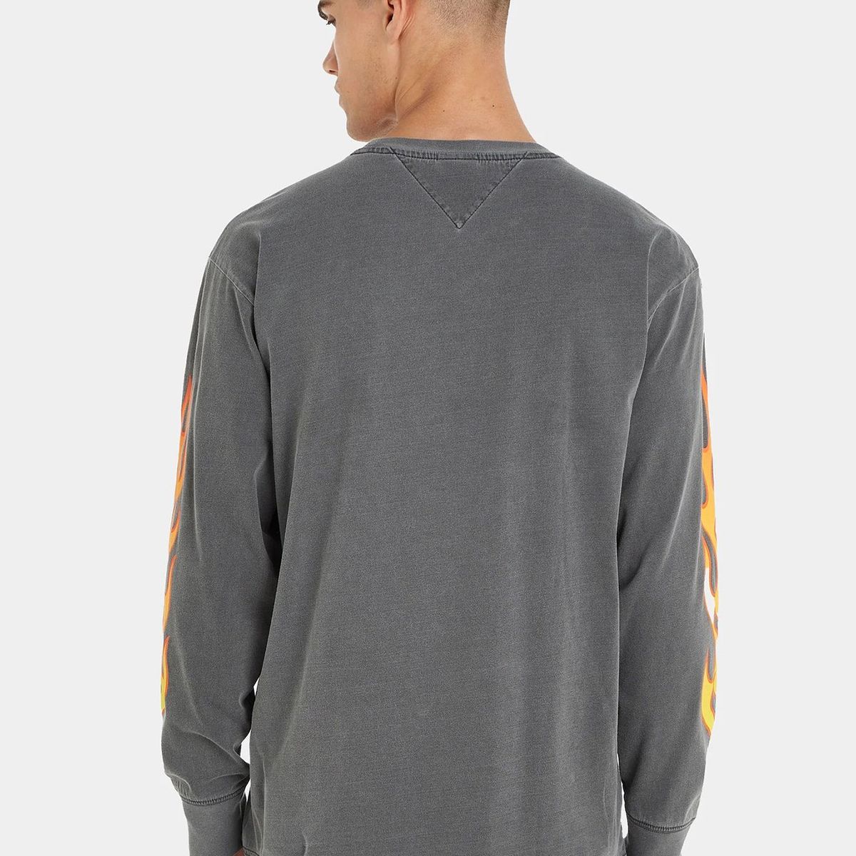 TOMMY HILFIGER - Polera Burning Logo Gris Tommy Hilfiger