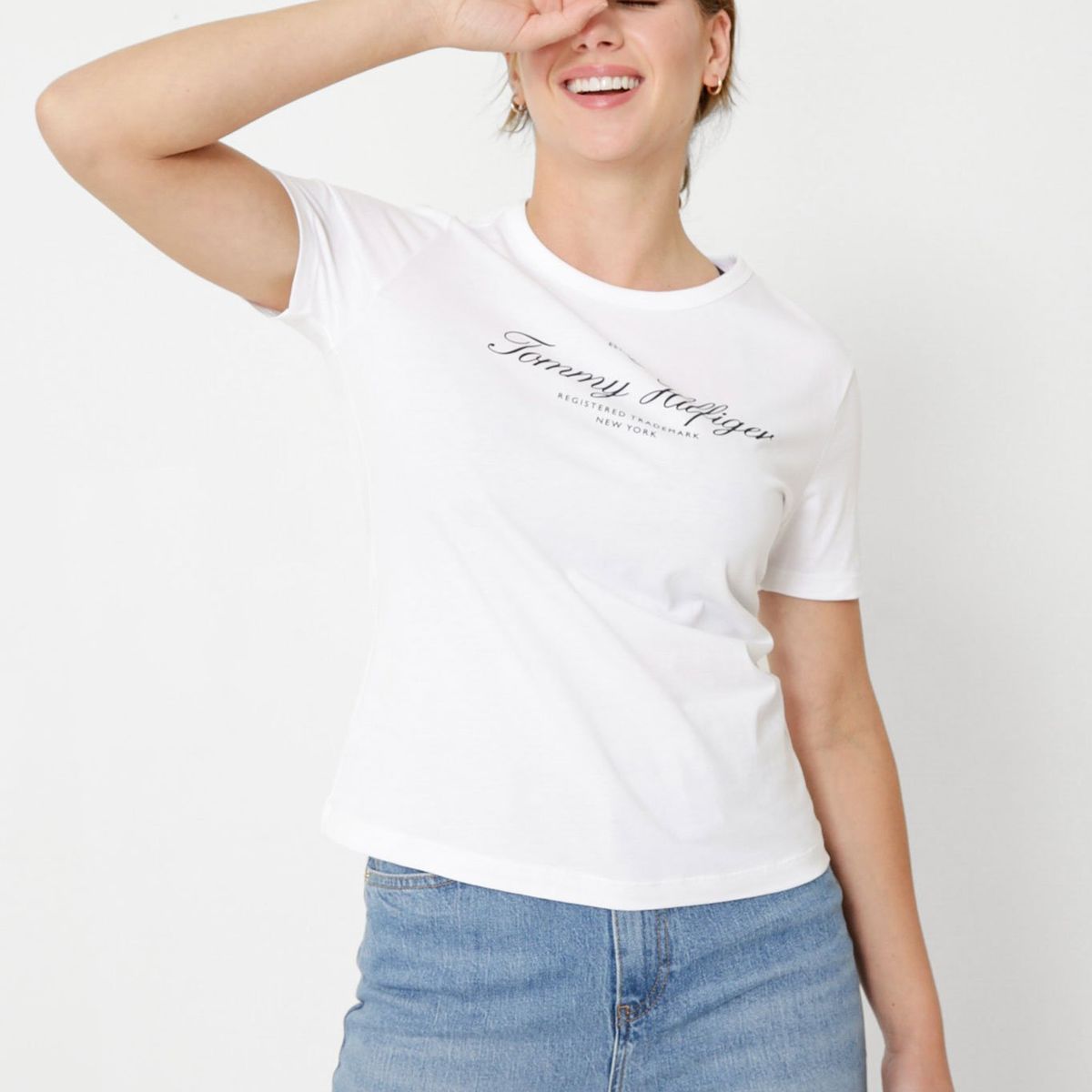 TOMMY HILFIGER - Polera Logo Script Slim Fit Blanco Tommy Hilfiger