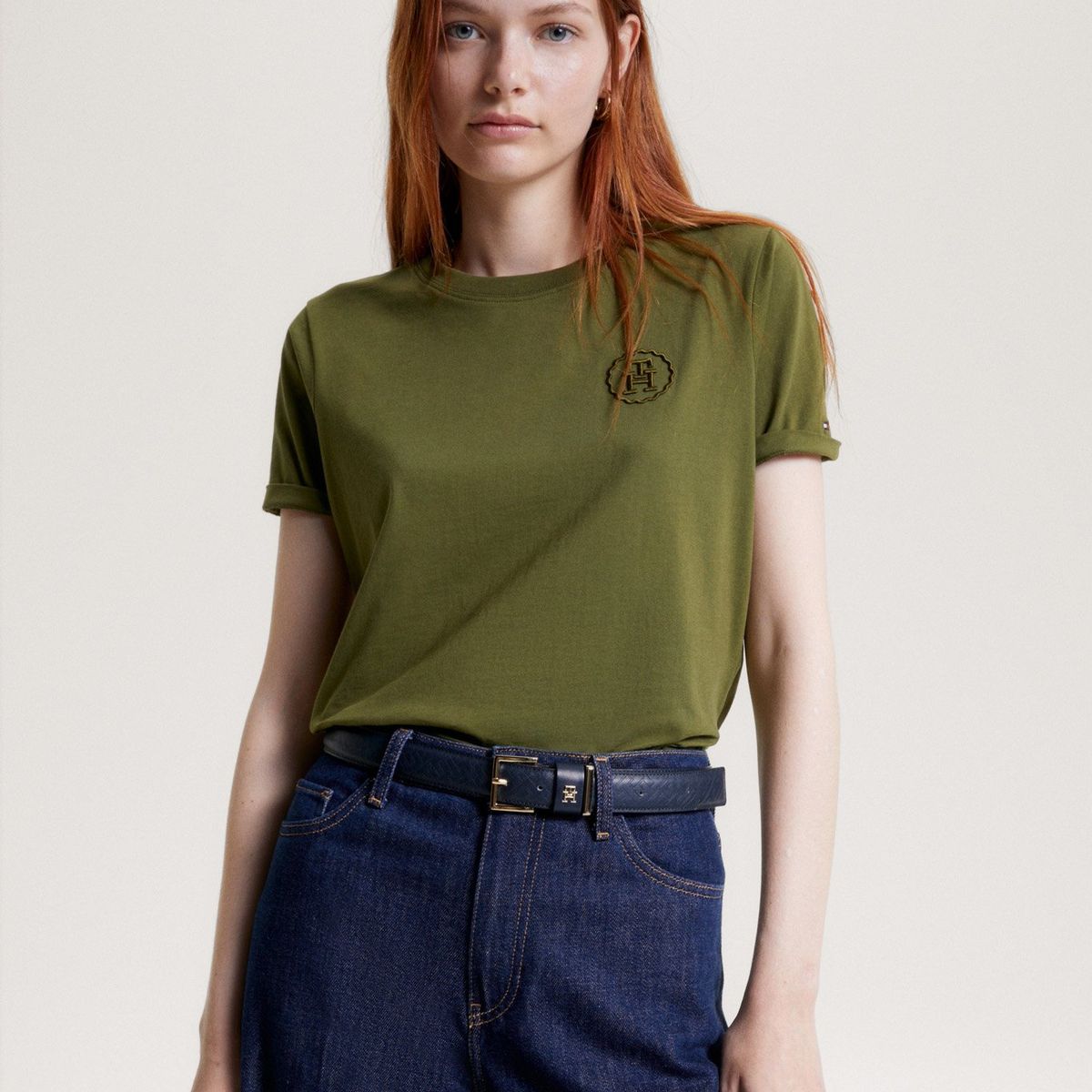 TOMMY HILFIGER - Polera Modern Tonal Con Logo Verde Tommy Hilfiger