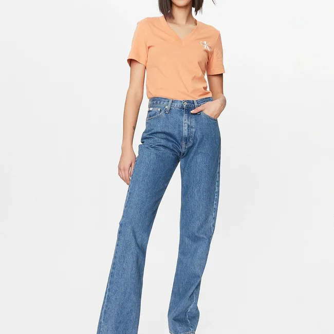 CALVIN KLEIN - Polera Monologo Slim V-Neck Naranja Calvin Klein