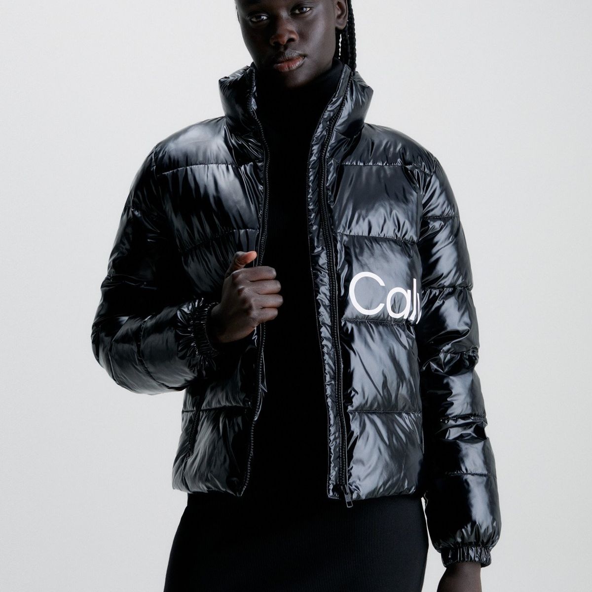 CALVIN KLEIN - Parka Shiny Short Fitted Negro Calvin Klein