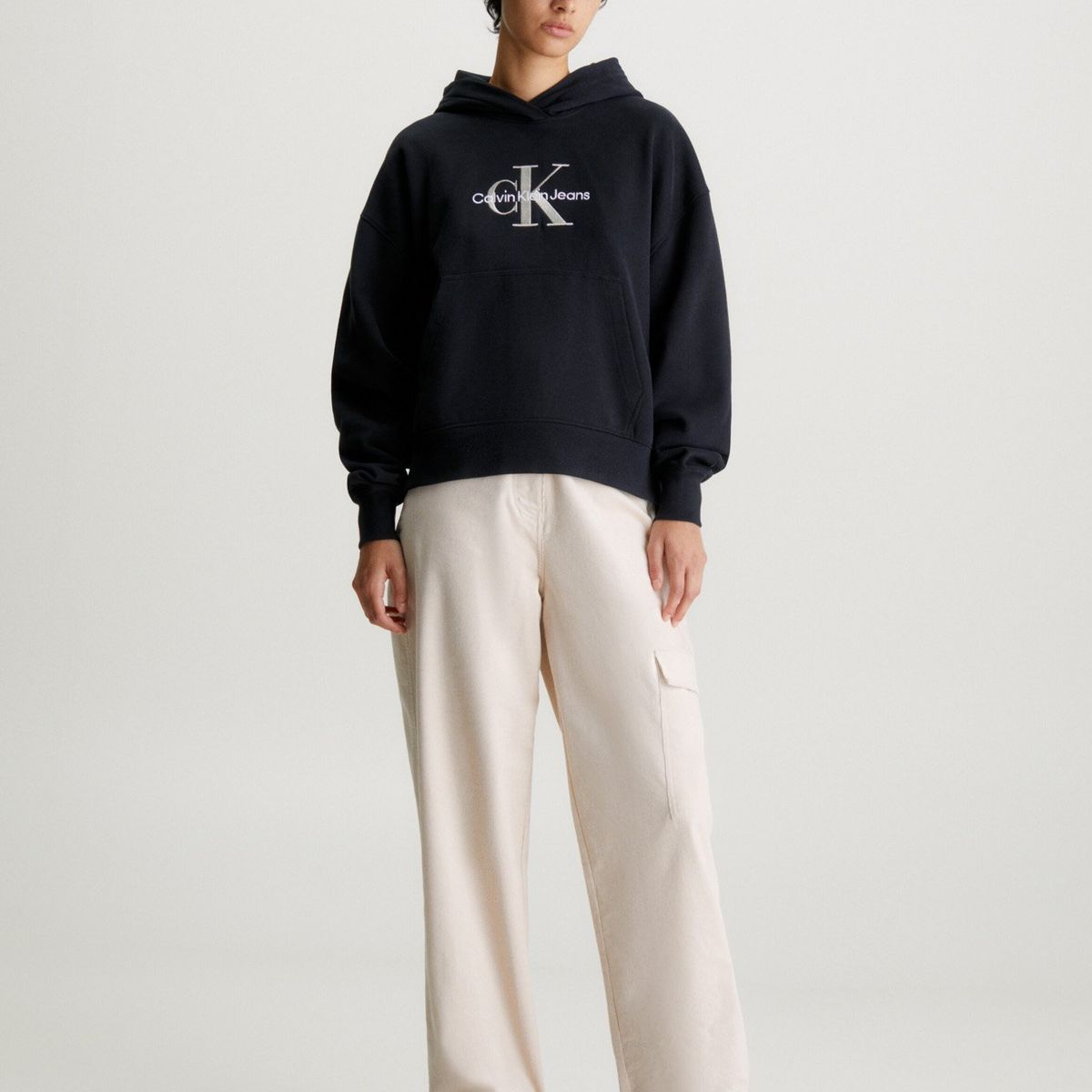 CALVIN KLEIN - Polerón con Gorro Premium Monologo Negro Calvin Klein