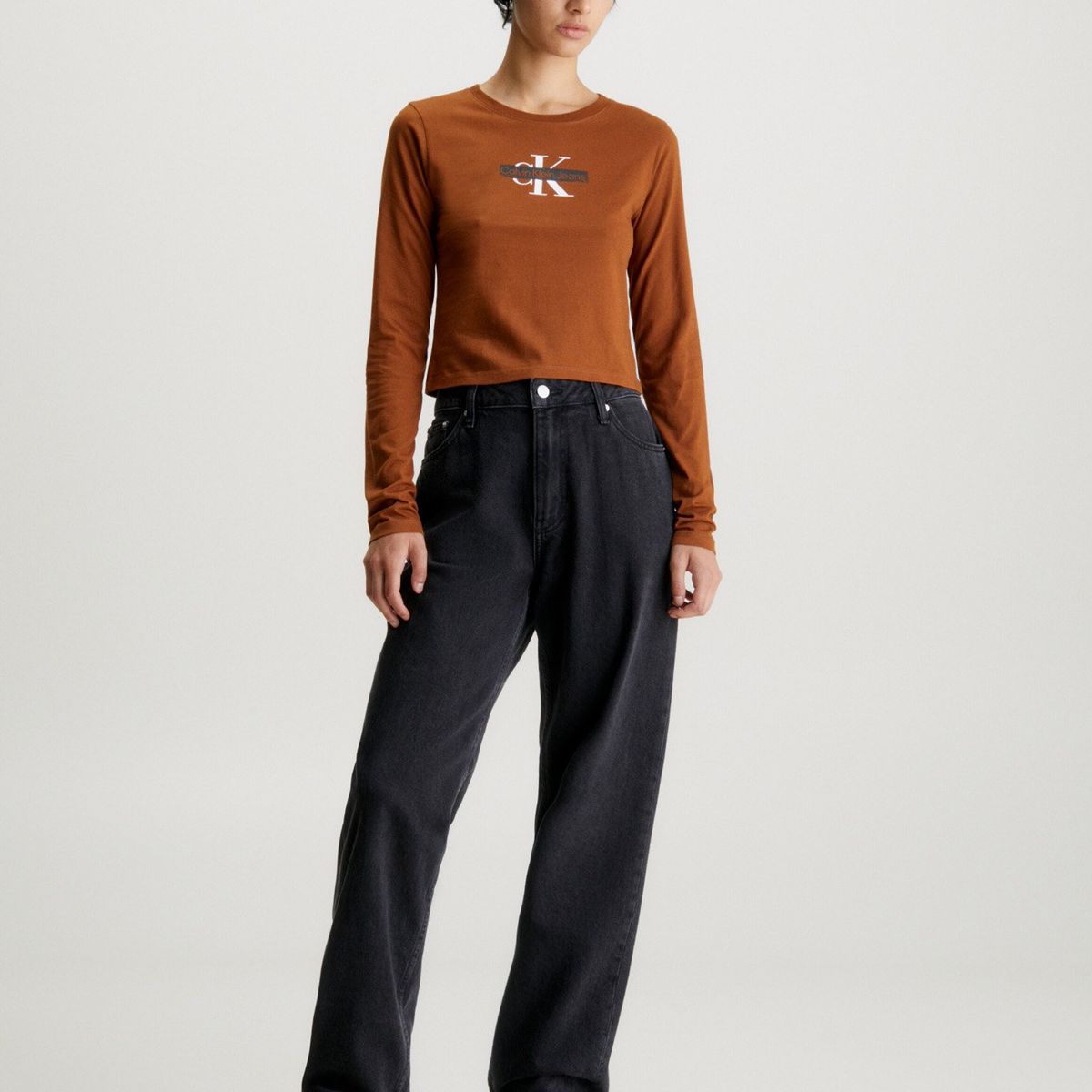 CALVIN KLEIN - Polera Seasonal Monologo Café Calvin Klein