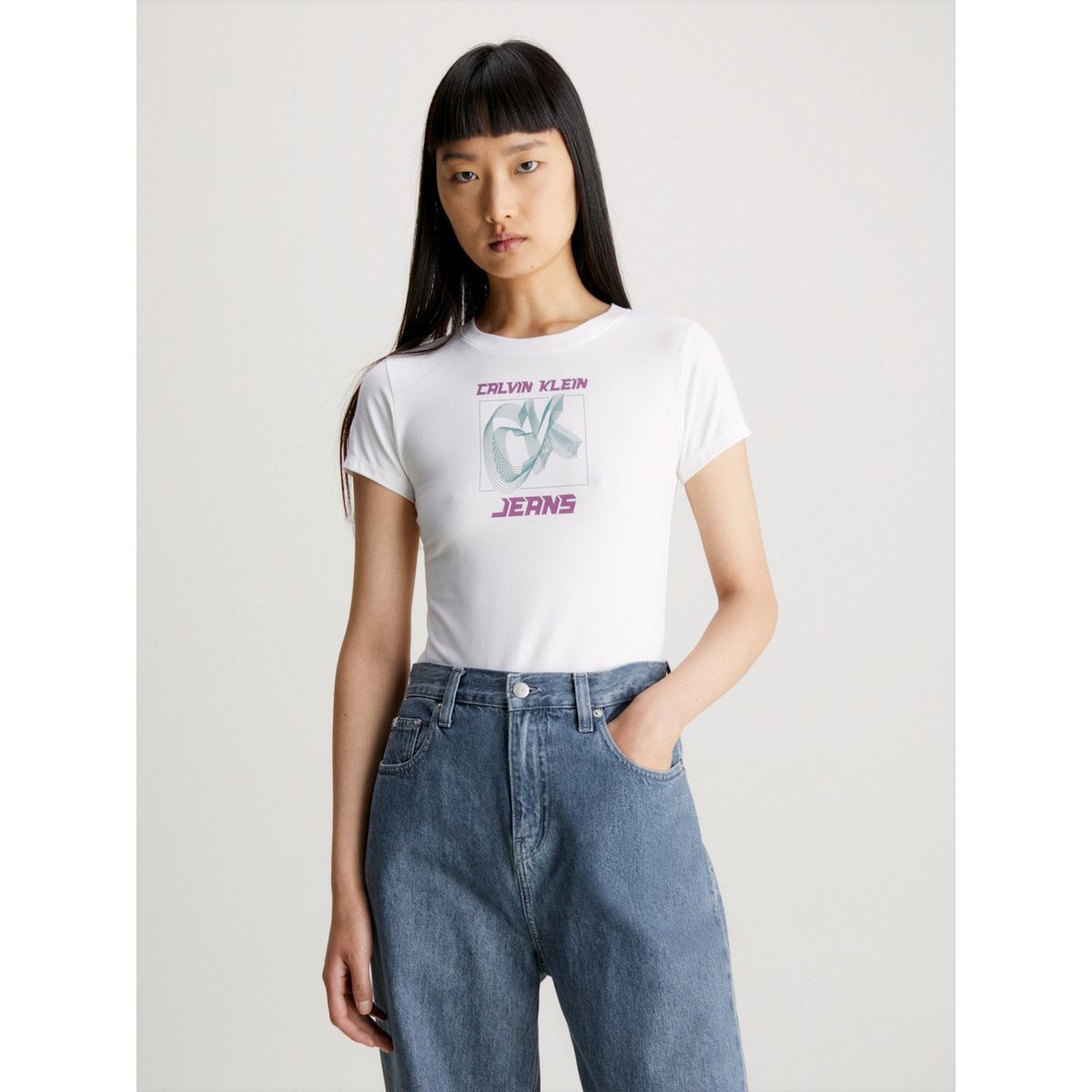 CALVIN KLEIN - Polera Hyper Real Blanco Calvin Klein