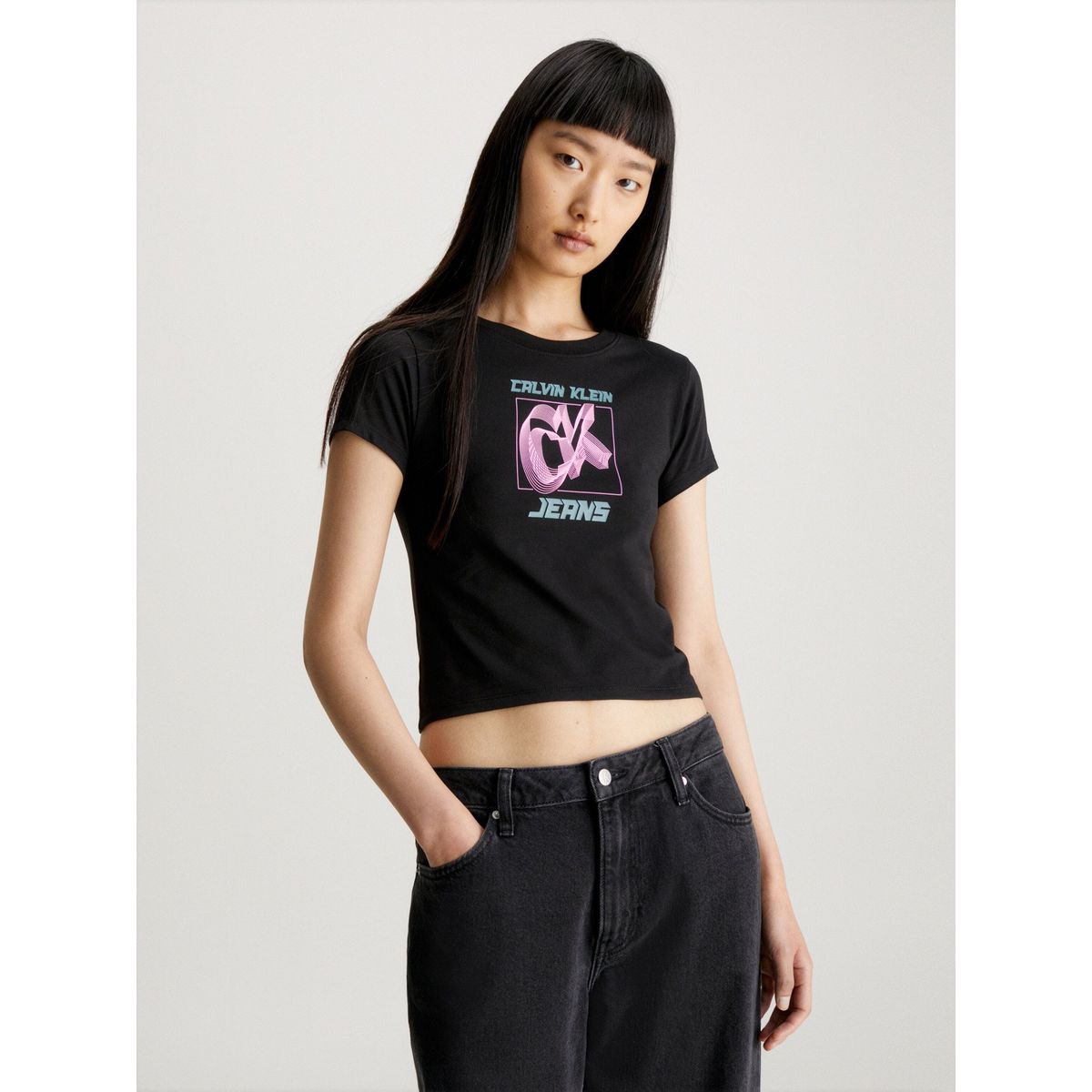 CALVIN KLEIN - Polera Hyper Real Negro Calvin Klein