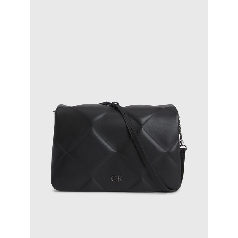 CALVIN KLEIN - Cartera Clutch Re-Lock Quilt Lg Negro Calvin Klein