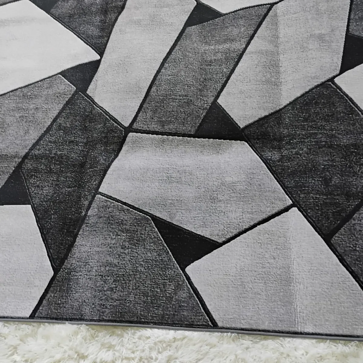 GENERICO - ALFOMBRA DISEÑO GEOMETRICO EN GRIS  160X200cm  MARIA