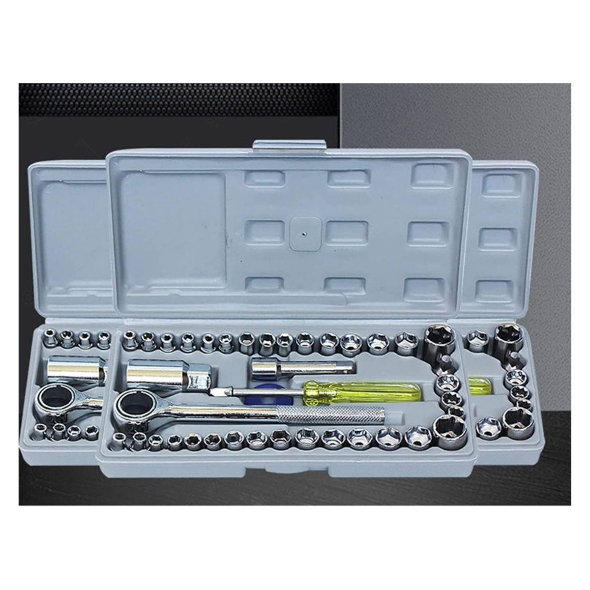 GENERICO - Llave Inglesa con 40 juegos de dados