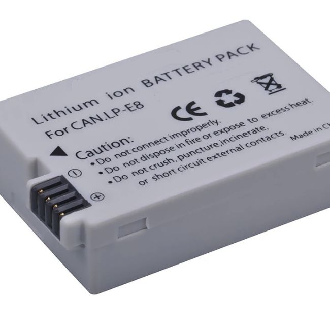 GENERICO - BATERÍA LP-E8 + CARGADOR LC-E8 ALTERNATIVO CANON