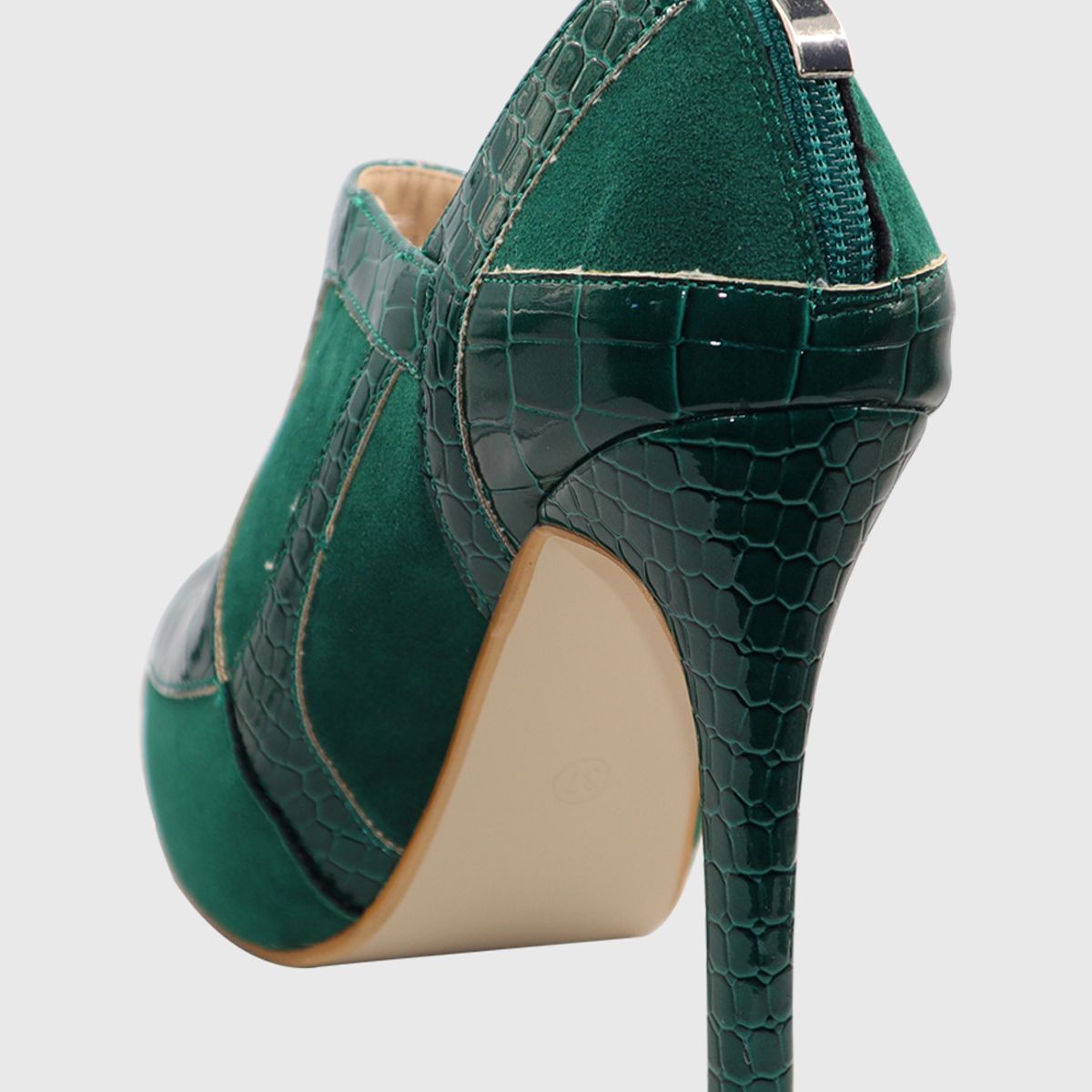 DINASTELLA - Botin taco aguja Verde