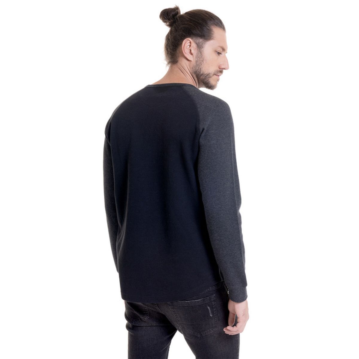 POTROS - Polera Waffle Con Boton Negro POTROS