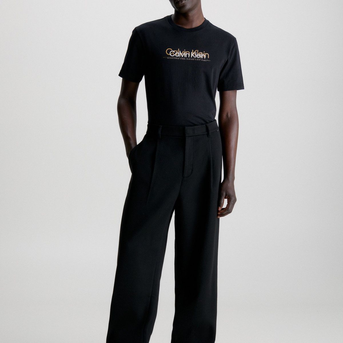 CALVIN KLEIN - Polera Double Flock Negro Calvin Klein