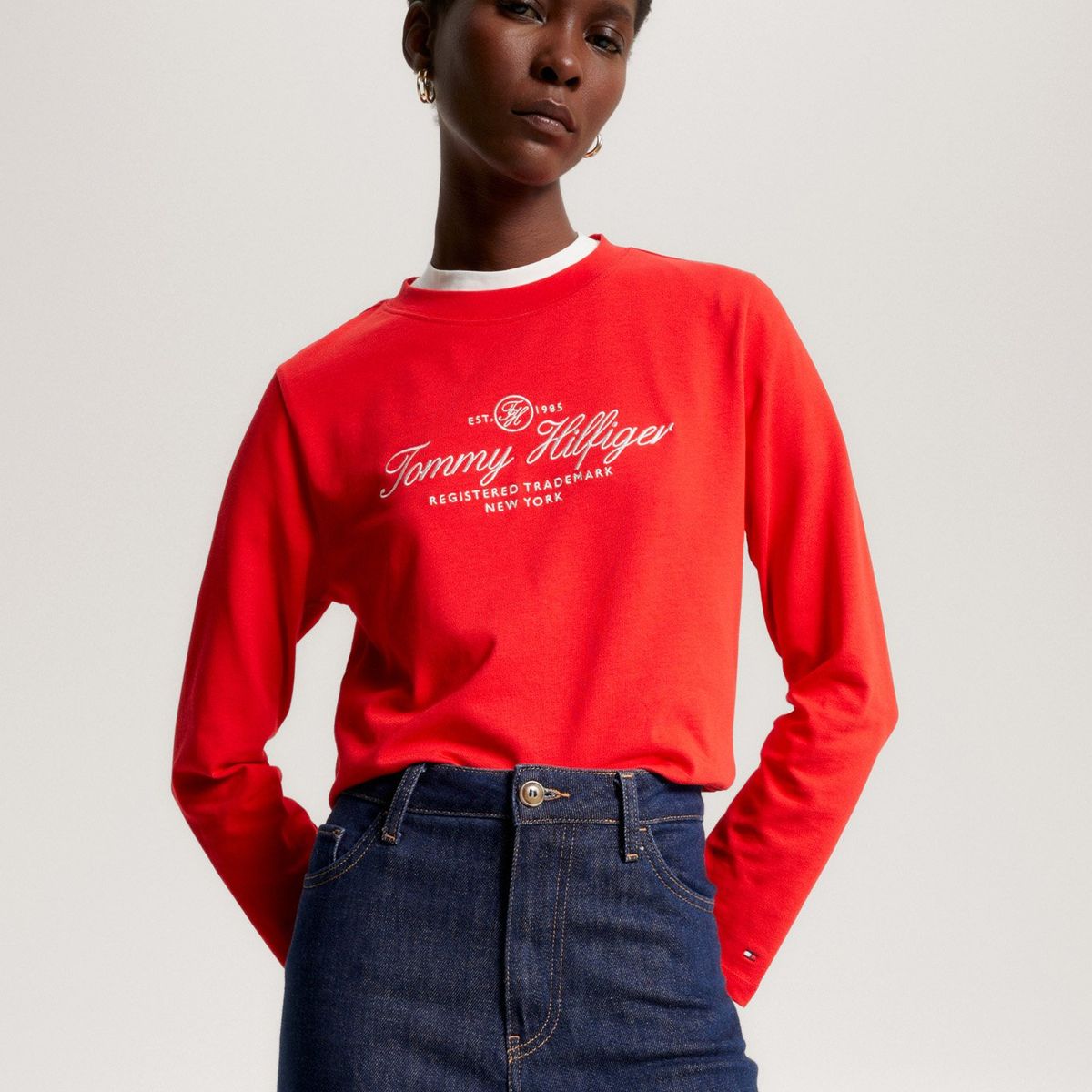 TOMMY HILFIGER - Polera Con Logo Script C-Neck Rojo Tommy Hilfiger