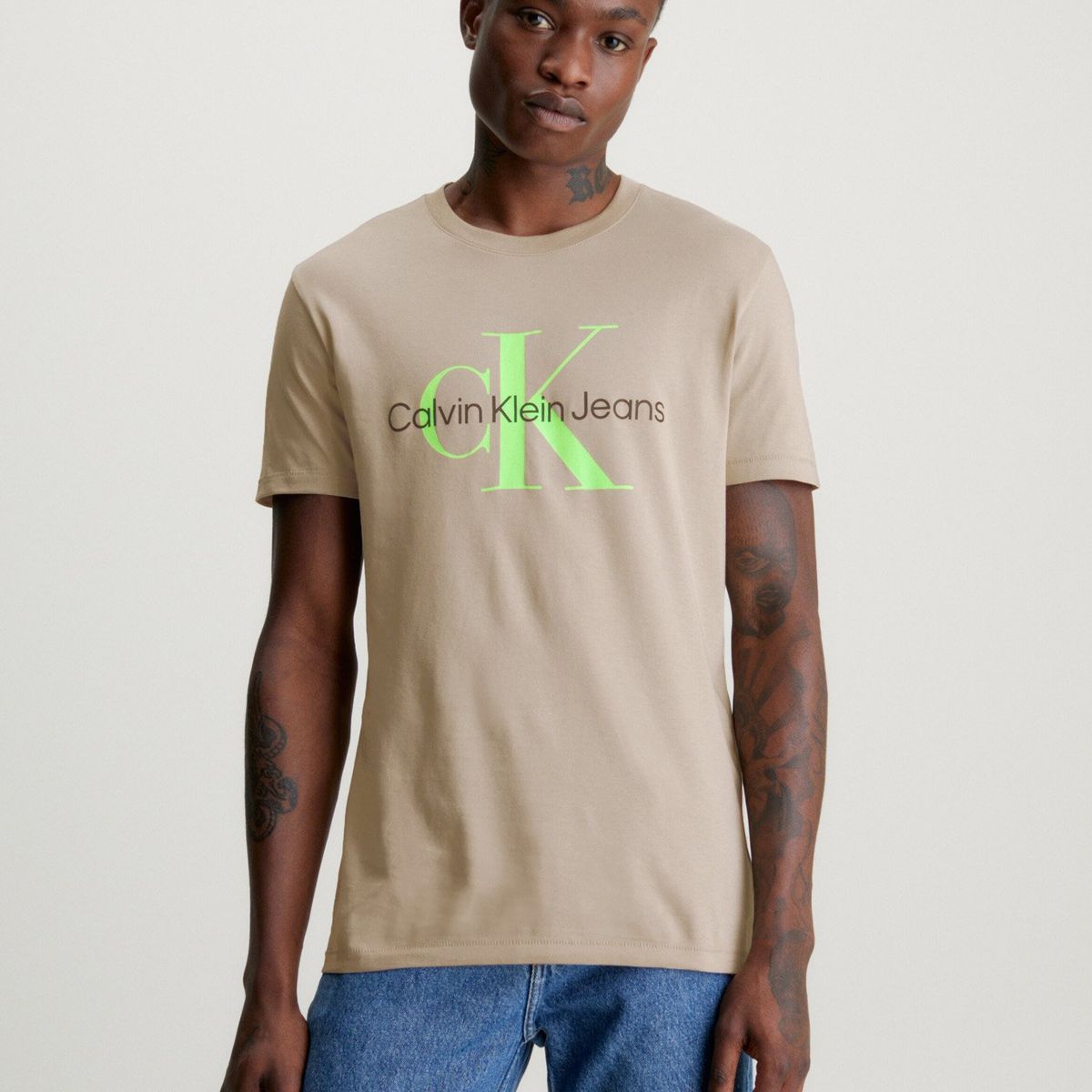 CALVIN KLEIN - Polera Seasonal Monologo Beige Calvin Klein