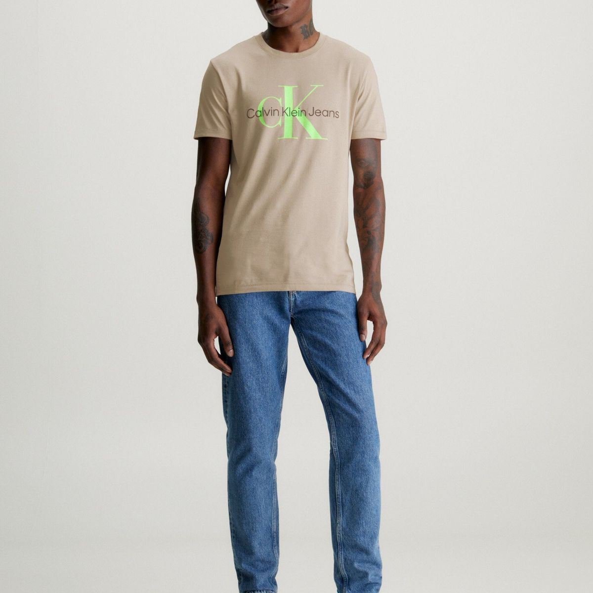 CALVIN KLEIN - Polera Seasonal Monologo Beige Calvin Klein