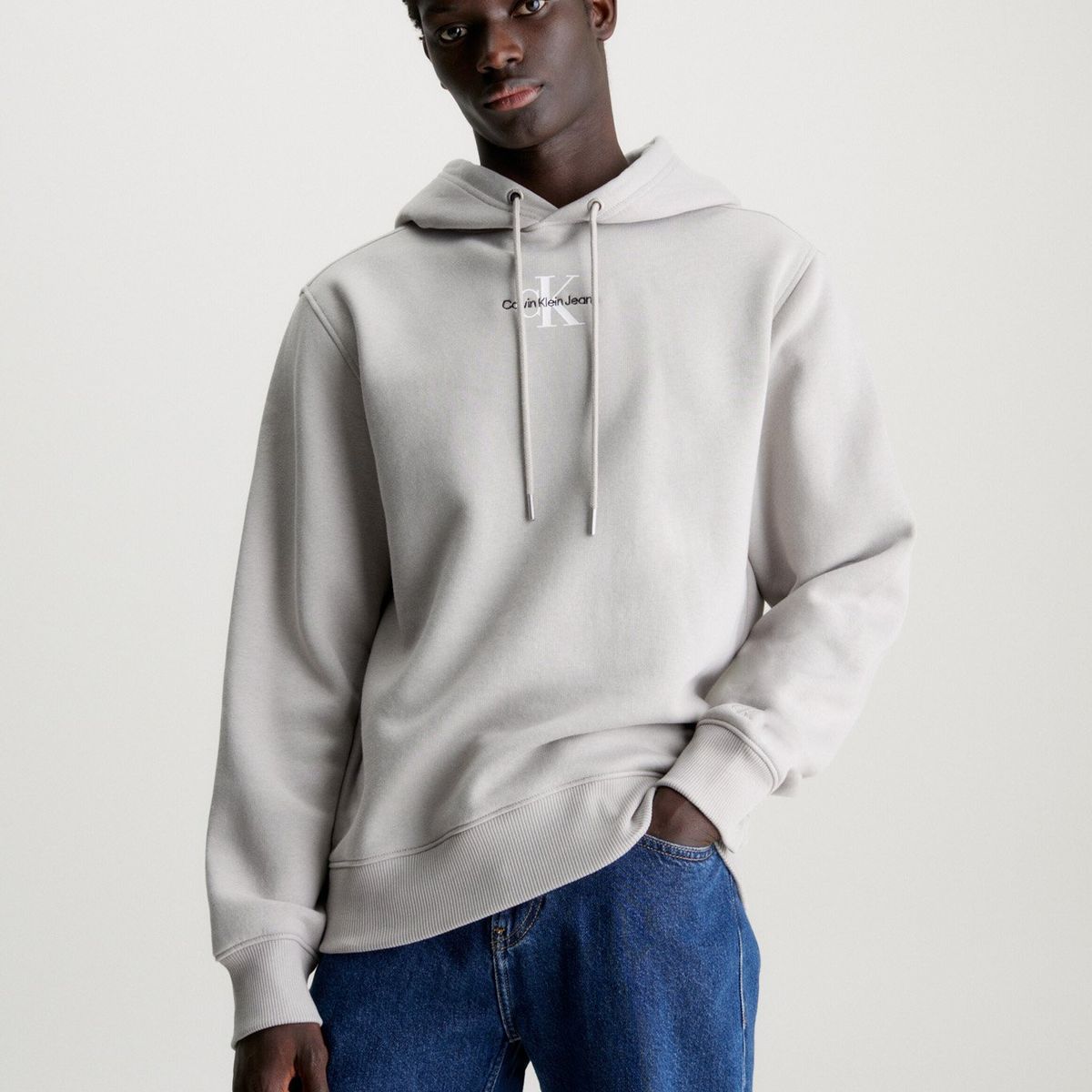 CALVIN KLEIN - Polerón con Gorro Monologo Gris Calvin Klein