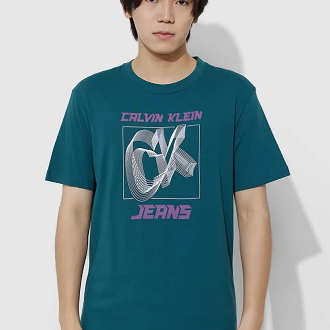 CALVIN KLEIN - Polera 3D Ck Future Fade Verde Calvin Klein