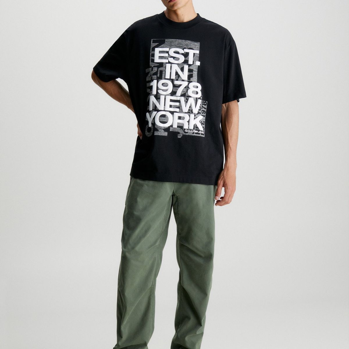 CALVIN KLEIN - Polera Multi Connected Negro Calvin Klein