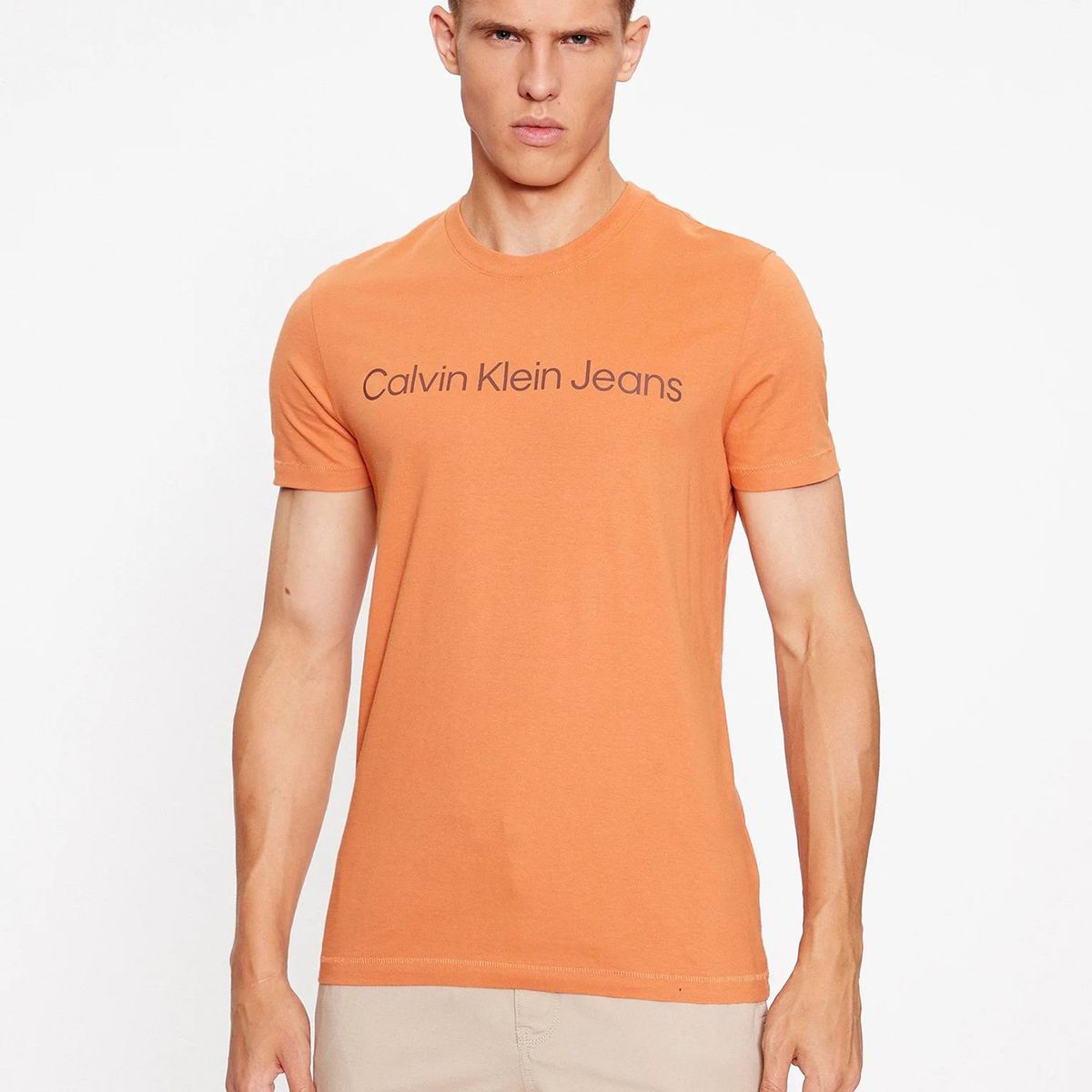 CALVIN KLEIN - Polera Institutional Logo Slim Naranja Calvin Klein