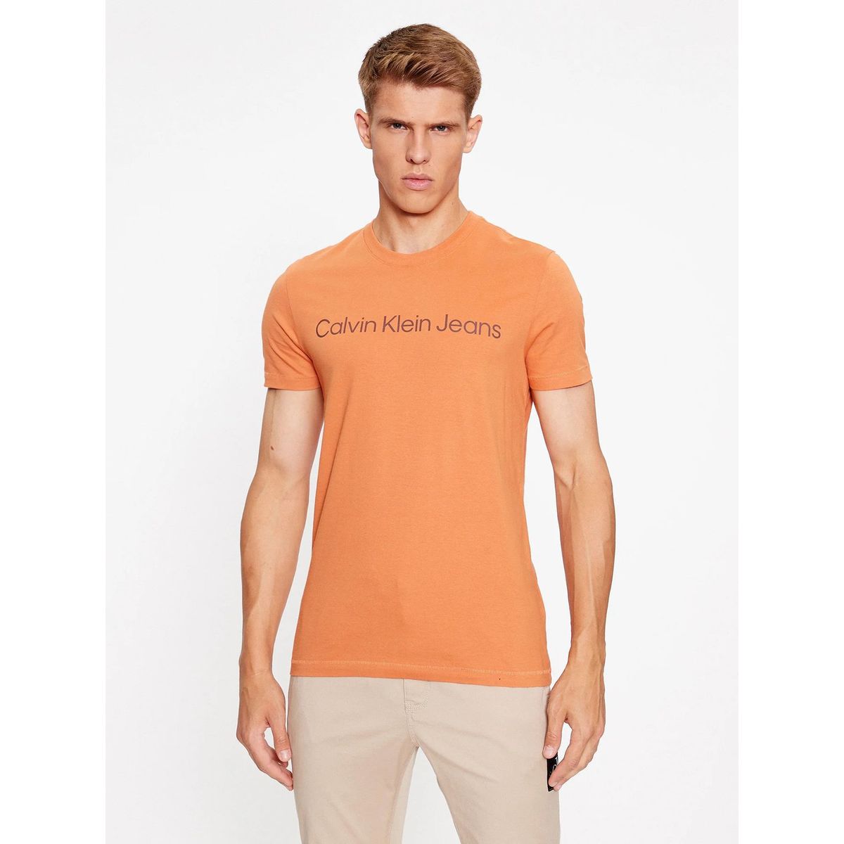 CALVIN KLEIN - Polera Institutional Logo Slim Naranja Calvin Klein