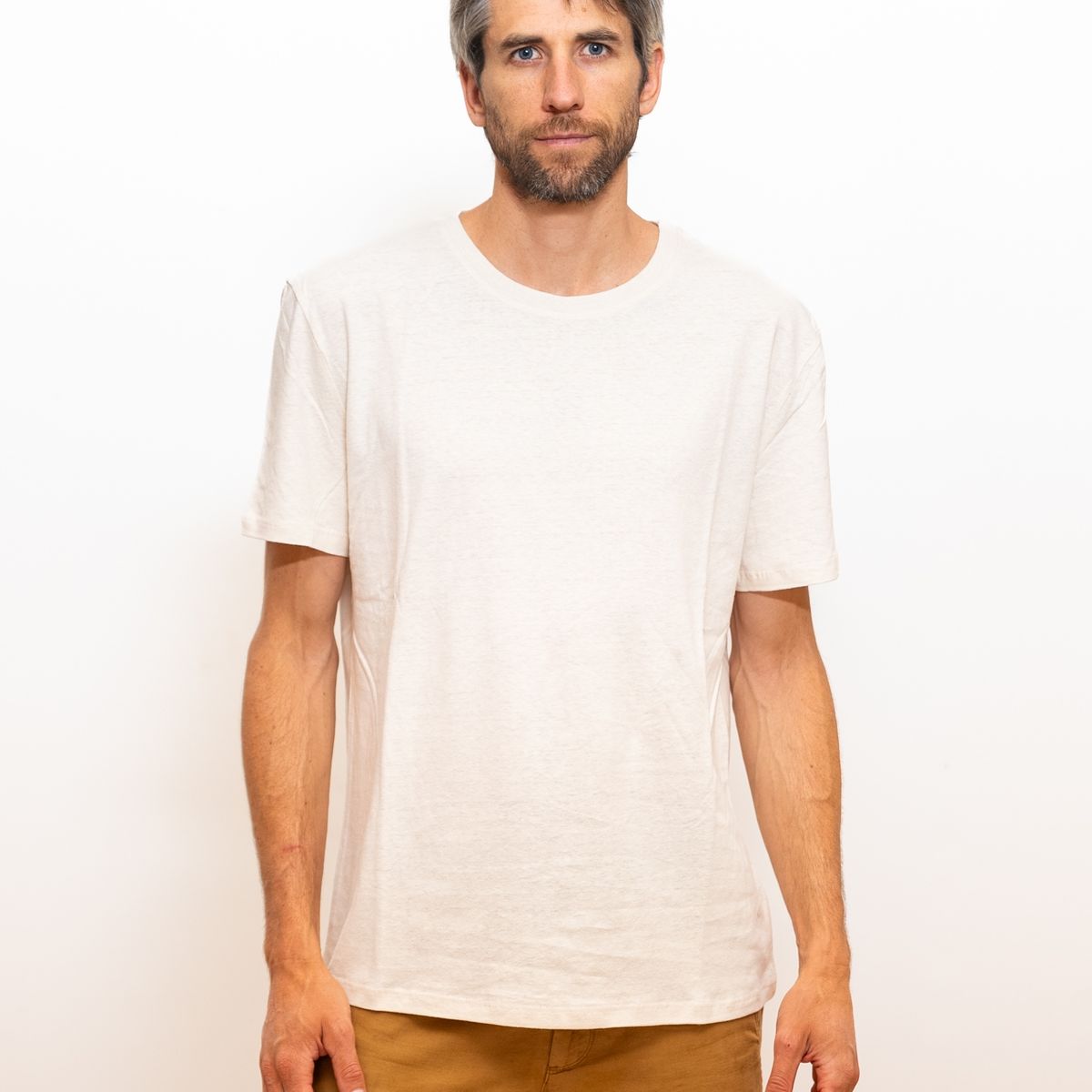 GENERICO - Polera de cañamo y algodón orgánico  manga corta cuello redondo