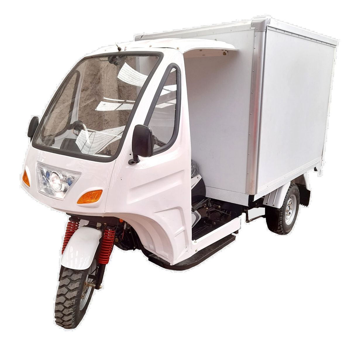 GENERICO - TRICICLO DE CARGA BENCINERO CON CABINA + CAJA