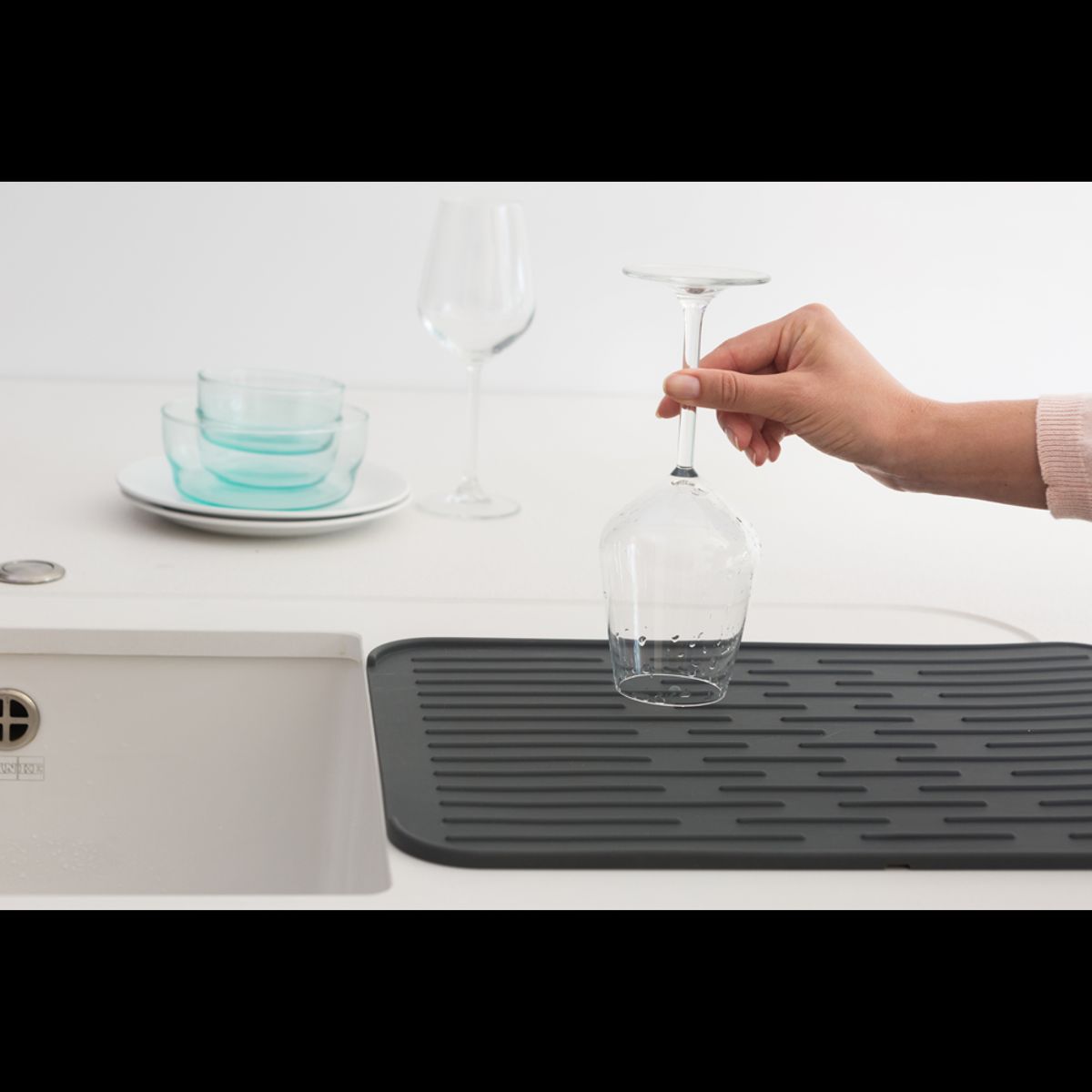 BRABANTIA - Bandeja secaplatos de silicona SinkSide Negro BRABANTIA