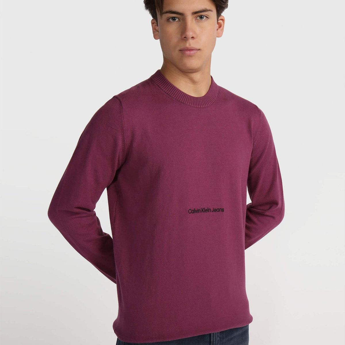 CALVIN KLEIN - Sweater Institutional Essential Morado Calvin Klein