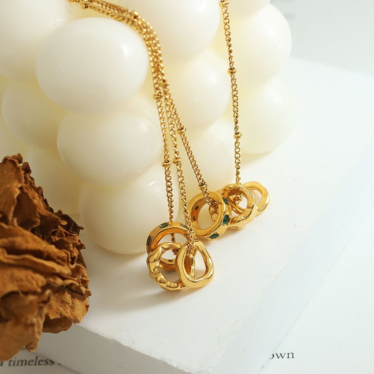 LUX JOYAS - Collar Baño Oro Amarillo 18k Argolla Esmeralda