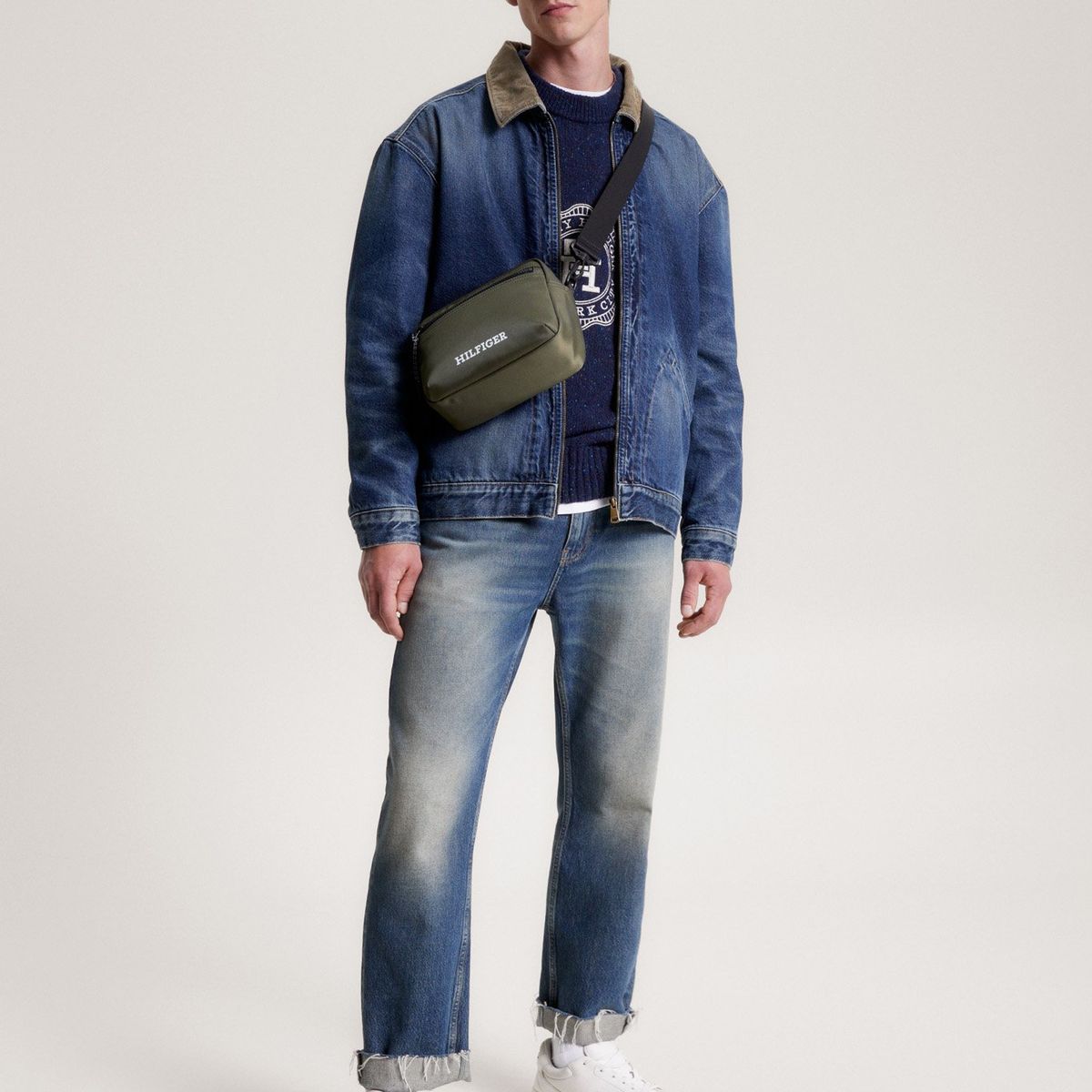 TOMMY HILFIGER - Bolso Reporter Con Logo Monotipo Verde Tommy Hilfiger