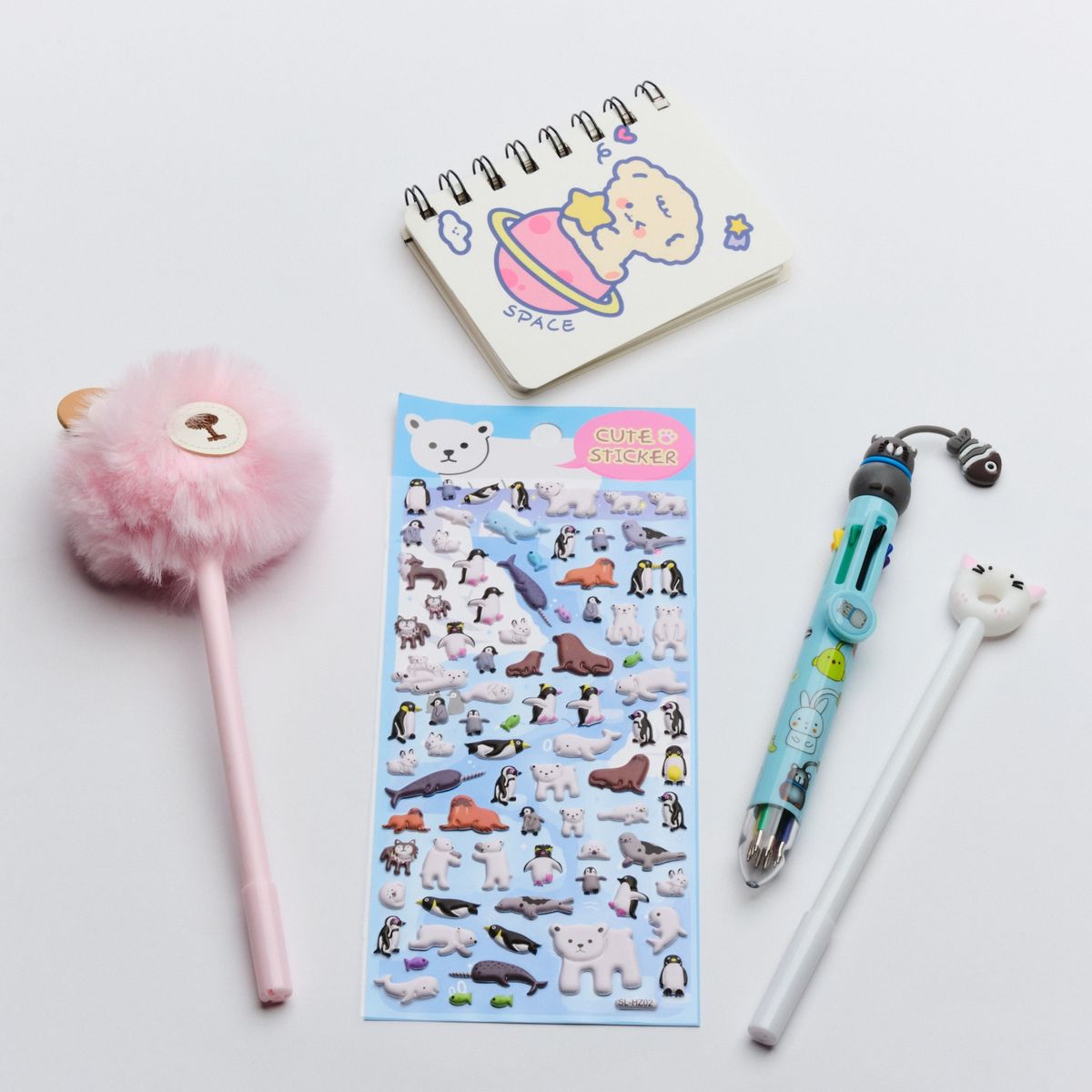 GENERICO - Mini cuaderno Kute Kawaii con set de lápices
