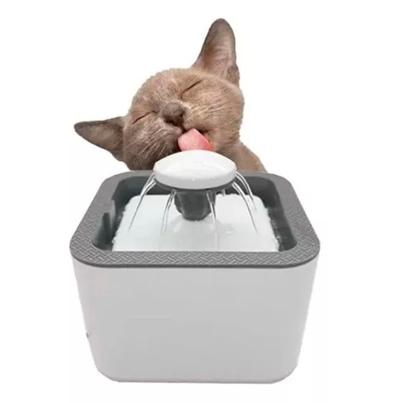 OFERTABKN - Bebedero Para Gatos Y Perros De 2.5 Litros