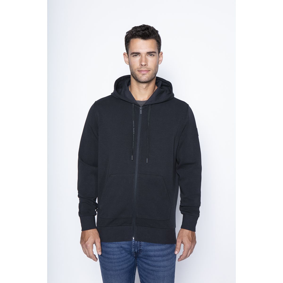 NIMTU - Hoodie Ñuble Scuba Negro Nimtu