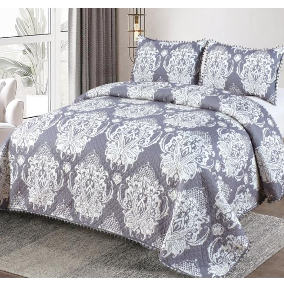 COMPRAPO - Cubrecama Quilt Hippie Chic Gris y Crudo Pompones 2 Plazas + 2 Fundas