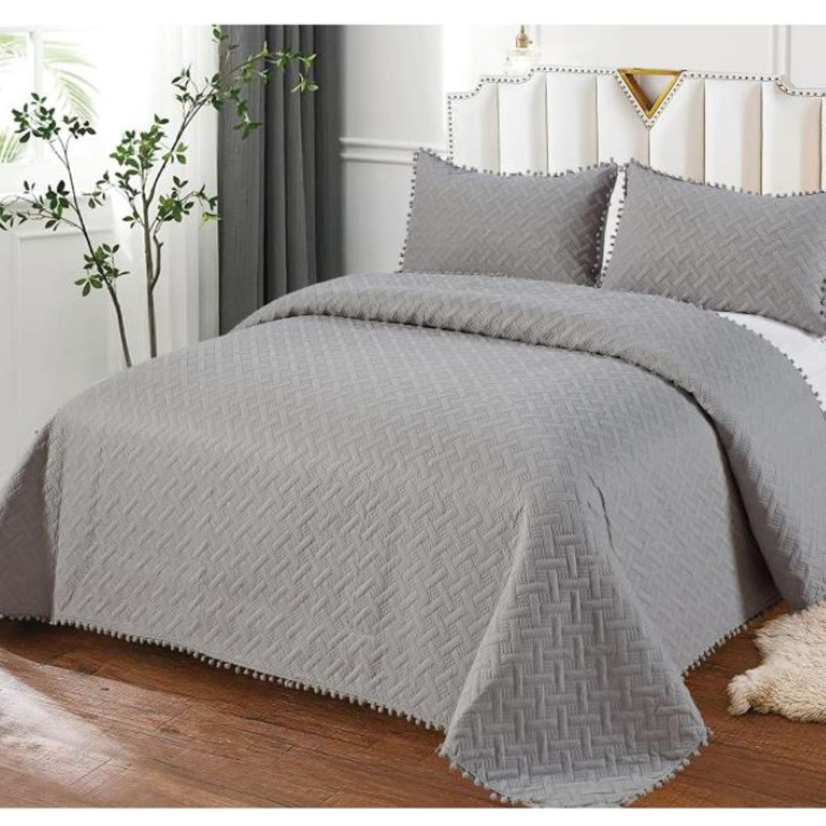 COMPRAPO - Cubrecama Quilt Pompones 2 Plazas + 2 Fundas Gris
